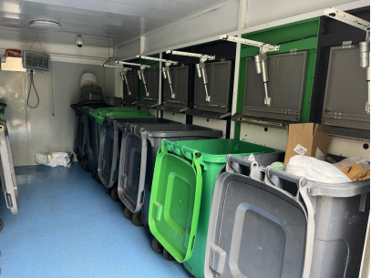 猫先生智能垃圾房，垃圾分类设备厂家，定时定点垃圾收集点建设